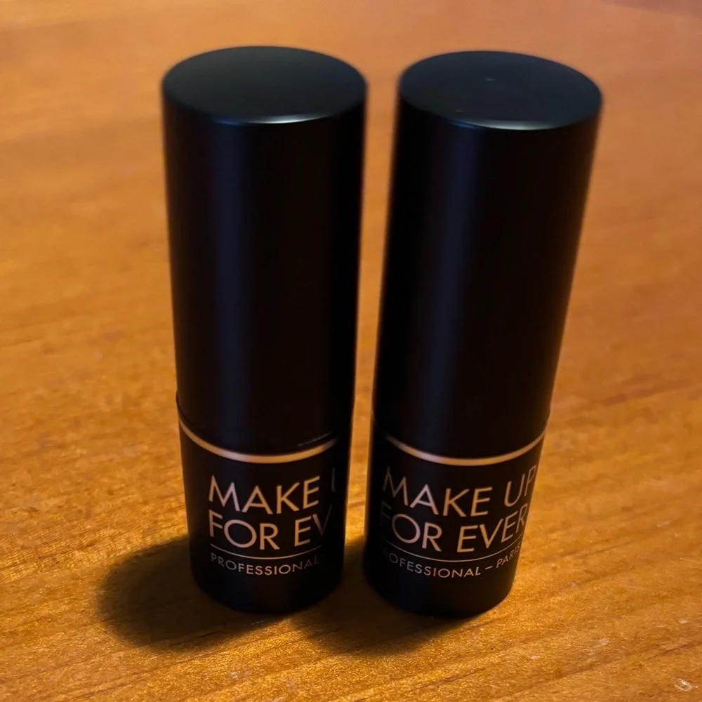 Makeup Forever Matte Lipsticks M401